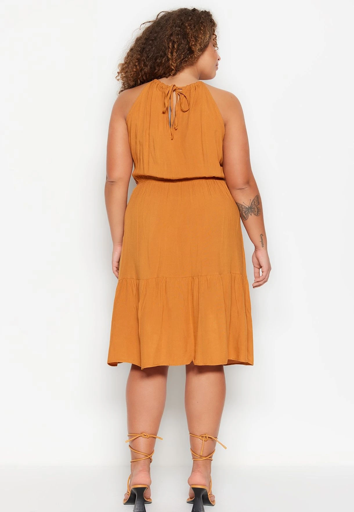 Halter Neck Knitted Dress 7 Halter Neck Knitted Dress - Image 5