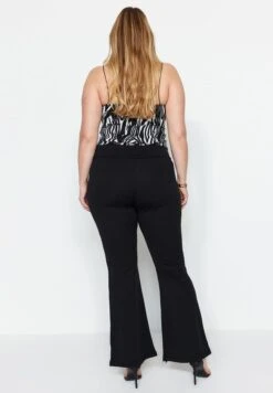 Flared High Waist Pants 16 Flared High Waist Pants -CARMAKOMA Clothing Sales 6 zoom desktop 30