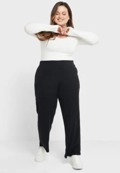 Vero Moda Curve 2 Pack Knitted Top -CARMAKOMA Clothing Sales 6 zoom desktop 46