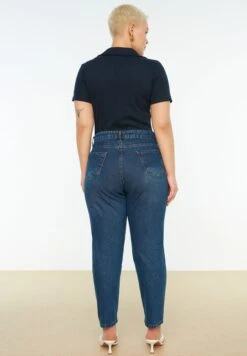 Distressed High Waist Jeans -CARMAKOMA Clothing Sales 6 zoom desktop 58